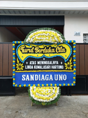 Papan Bunga Duka di Kembu